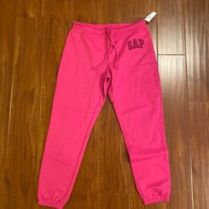 NWT pink Gap joggers - size small